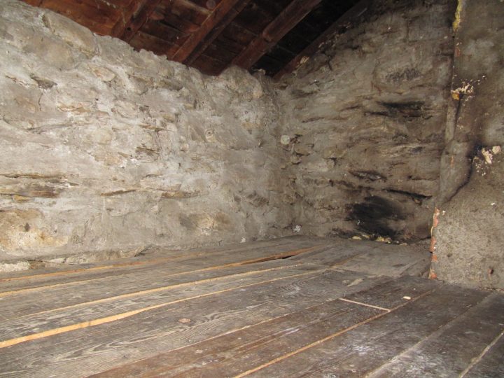Cabane d'Embanels