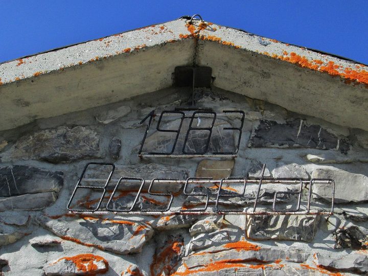 Cabane du col de Bostan (Bossetan)