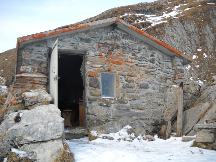 Cabane du col de Bostan (Bossetan)
