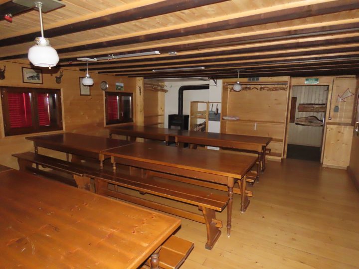 Cabane de la Gym ou du Mont d'Or - Bellevue