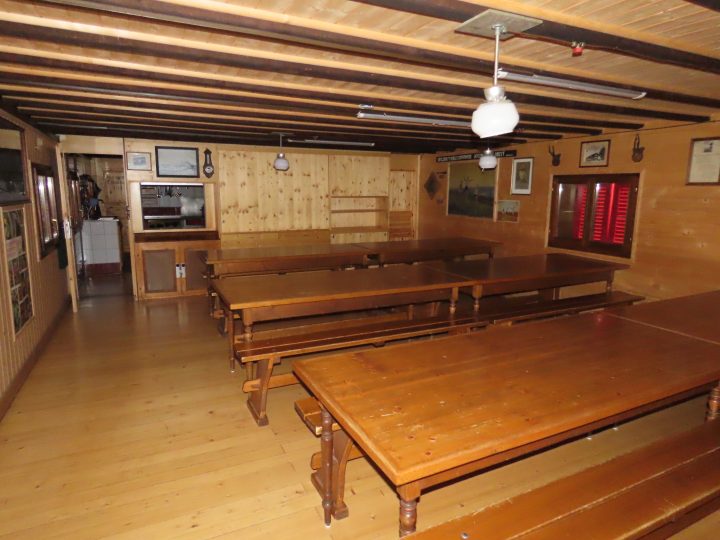 Cabane de la Gym ou du Mont d'Or - Bellevue