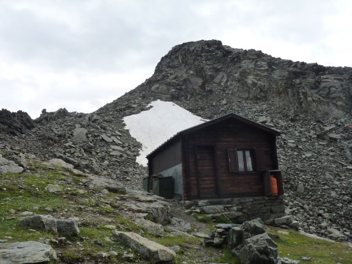 Refuge-bivouac Renzo Rivolta