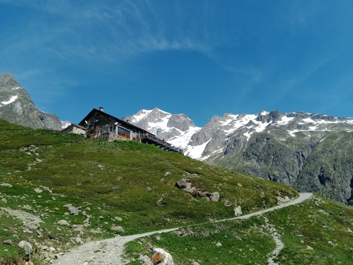 Refuge Elisabetta Soldini Montanaro