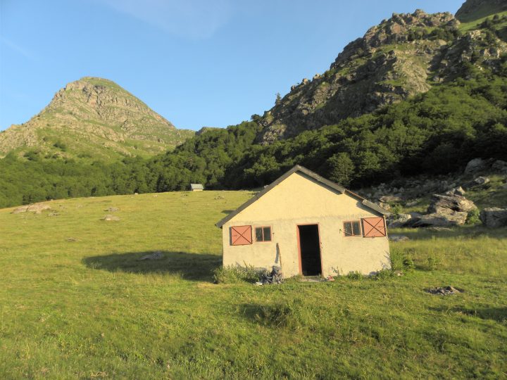 Cabane du col long d'Ayous d'en bas