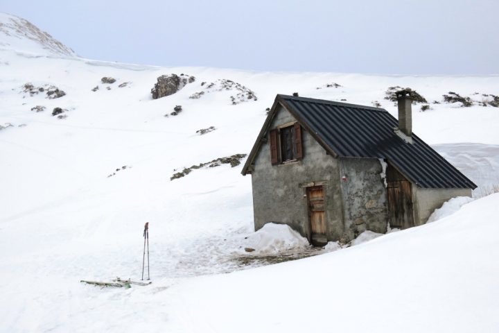 Cabane du Col d'Eliet
