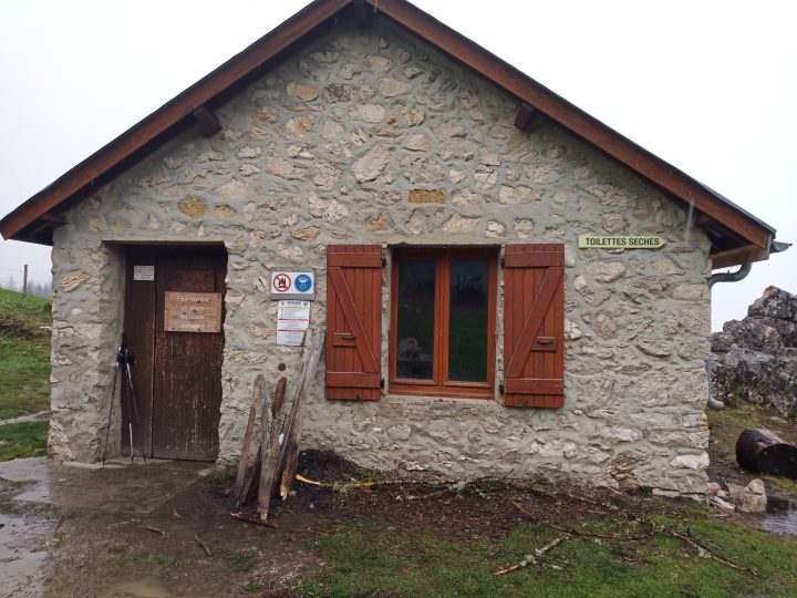 Cabane des Clots (ou de Roybon)