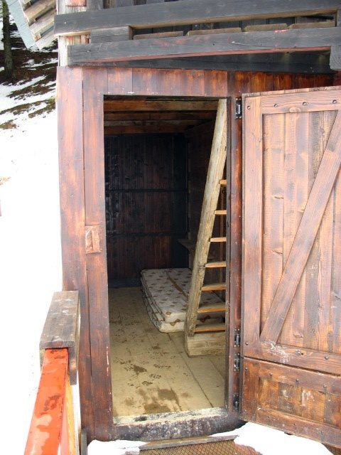 Abri des Chalets de Balme