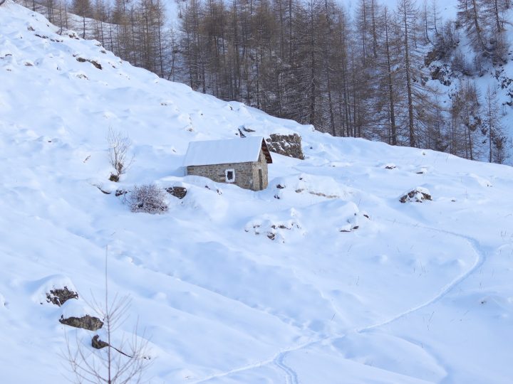 Ancienne cabane de Tissap