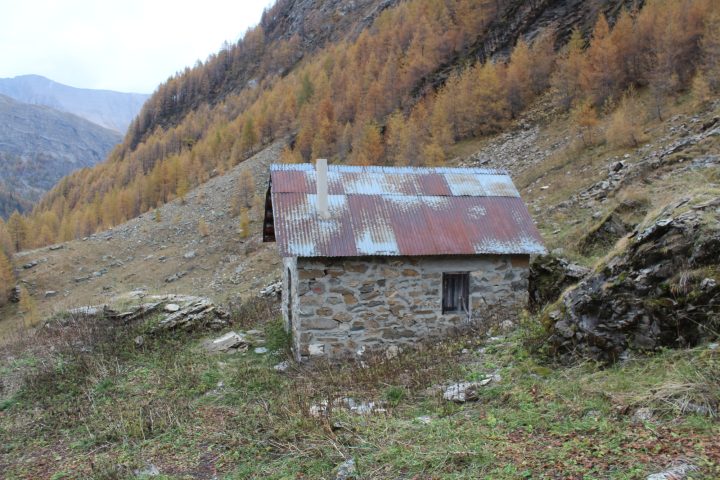 Ancienne cabane de Tissap