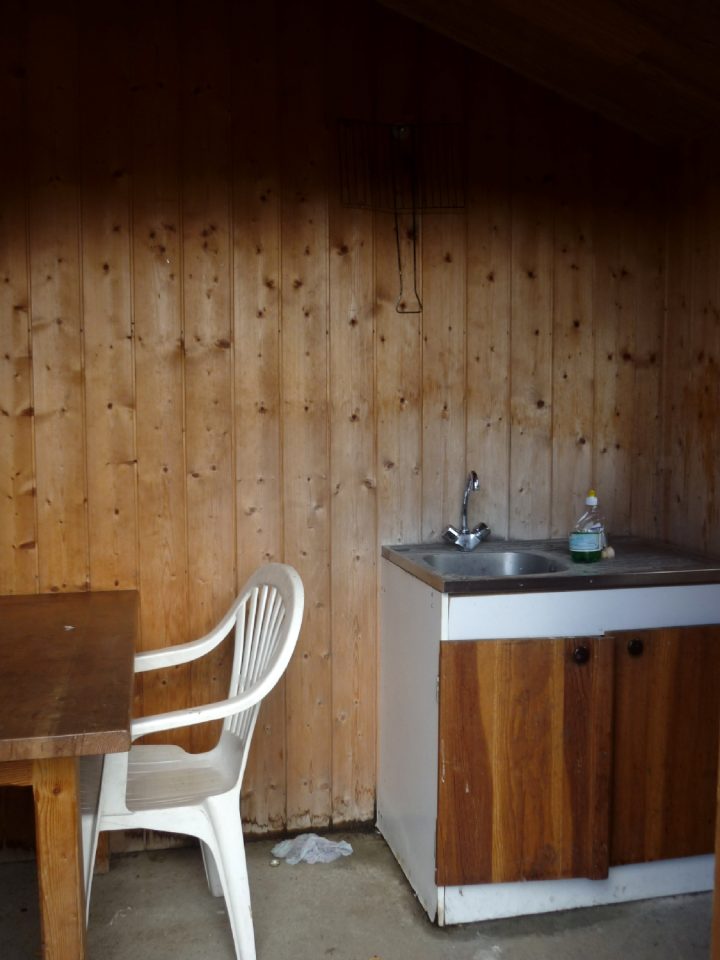 Cabanon du lac de la Grande Léchère
