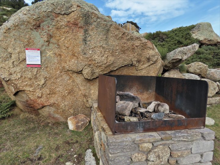 Cabane de l'étang de la Pradella