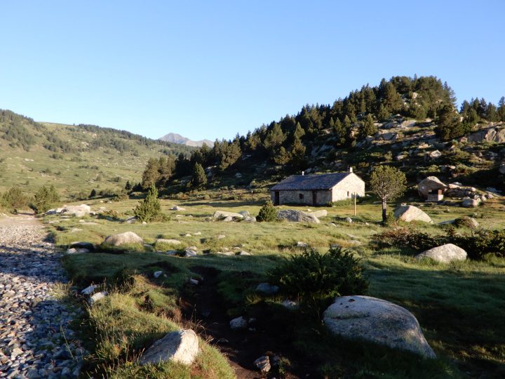Cabane de l'étang de la Pradella