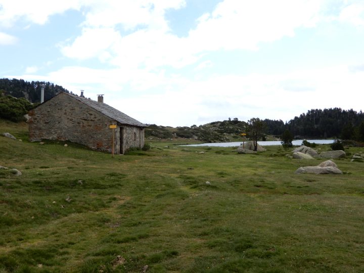 Cabane de l'étang de la Pradella