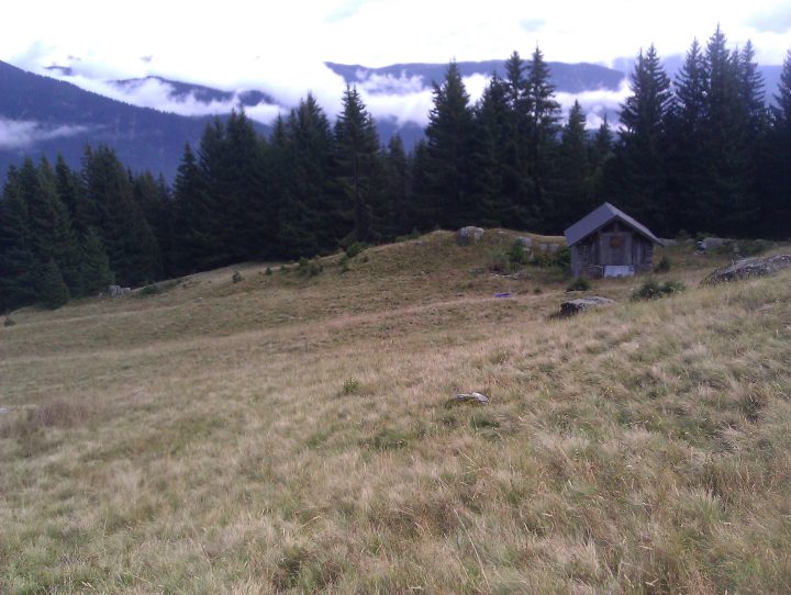 Abri de la montagne d'en bas