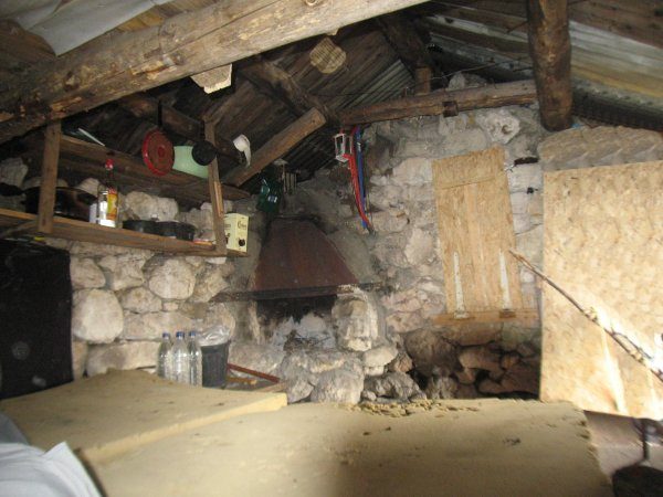 Cabane du Serre du Play
