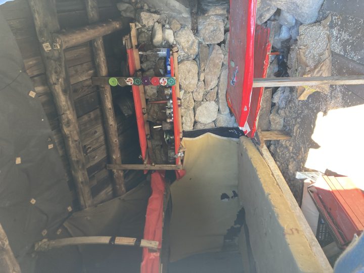 Cabane du Serre du Play