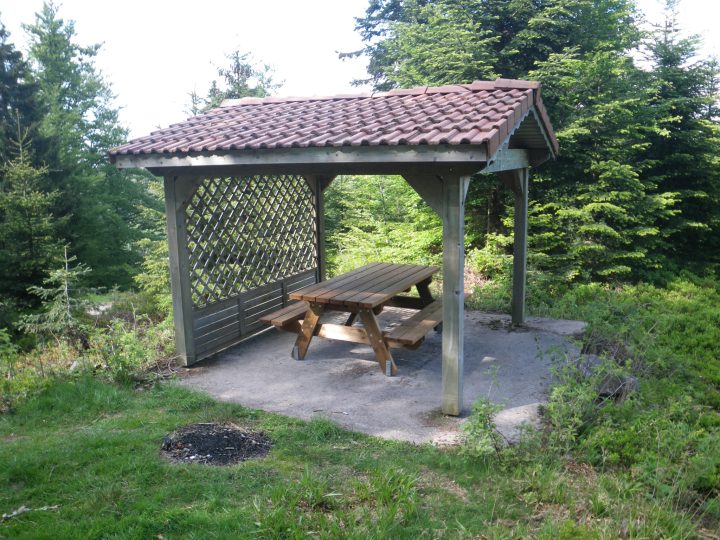 Abri sentier Dielaine