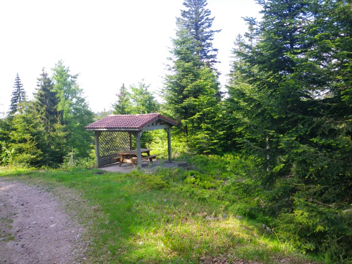Abri sentier Dielaine