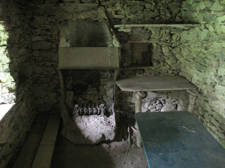 Cabane des Clots