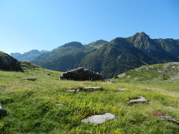Cabane de Cézy (dite cabane des spéléologues)