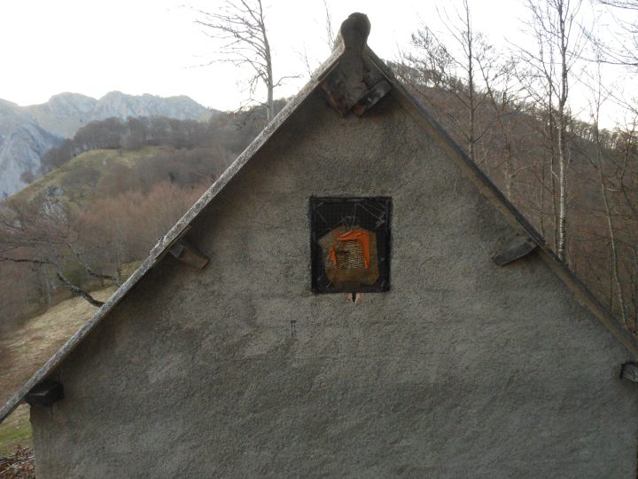 Cabane du col de Caube