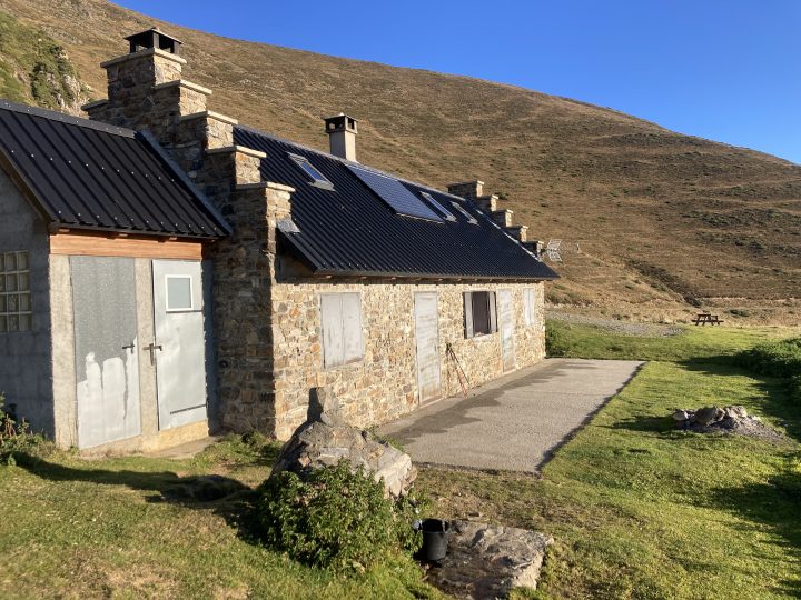 Refuge du Mont Né