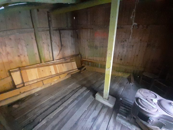 Baraque forestière des Girodines