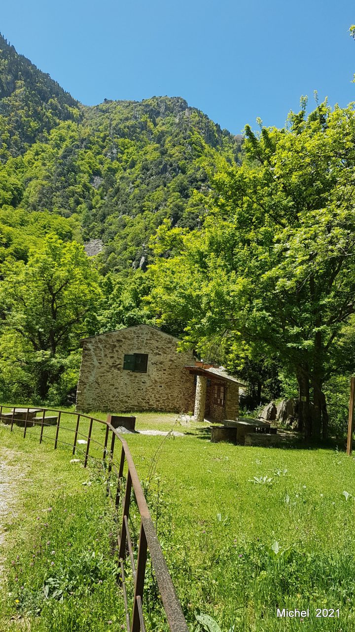 Refuge forestier du Mas Malet