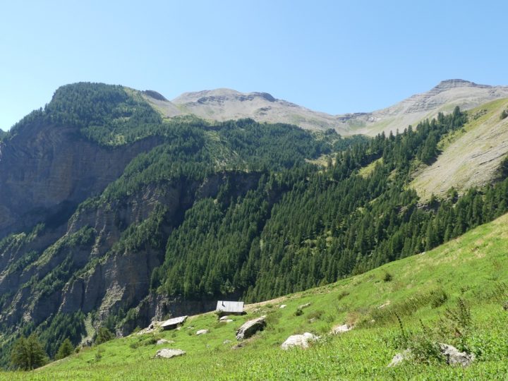 Cabane du Pré Charnier