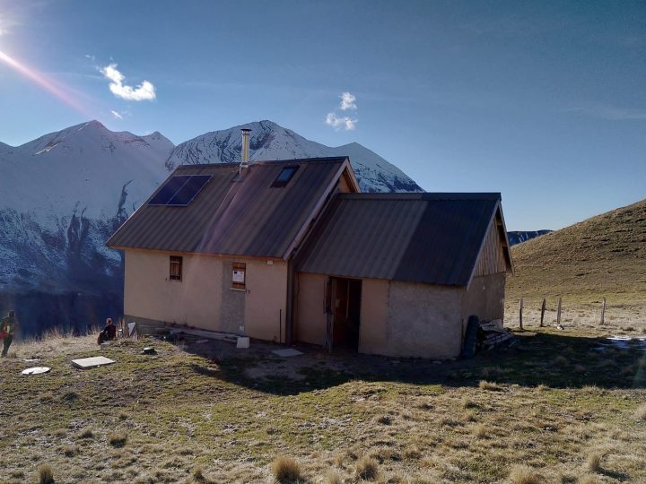 Cabane de Chapeau Roux