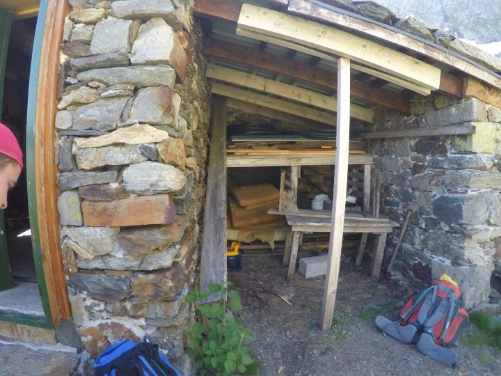 Cabane des Clos de Dessus