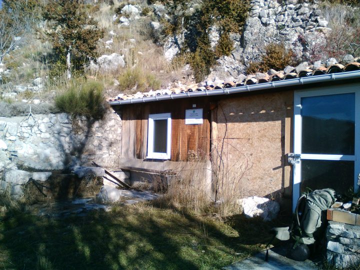 Abri de la Font d'Isnard