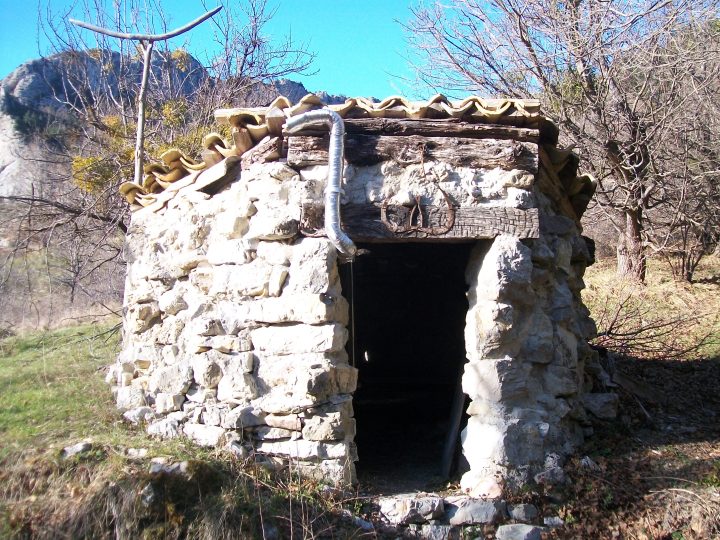 Abri de Saint-Jean du Désert