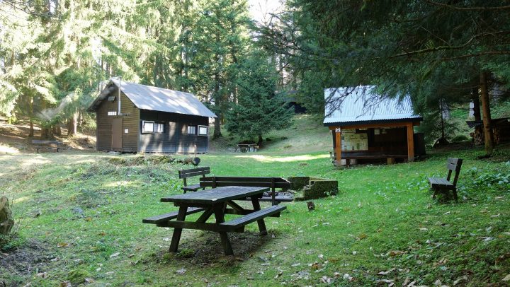 Refuge forestier de Rhonne