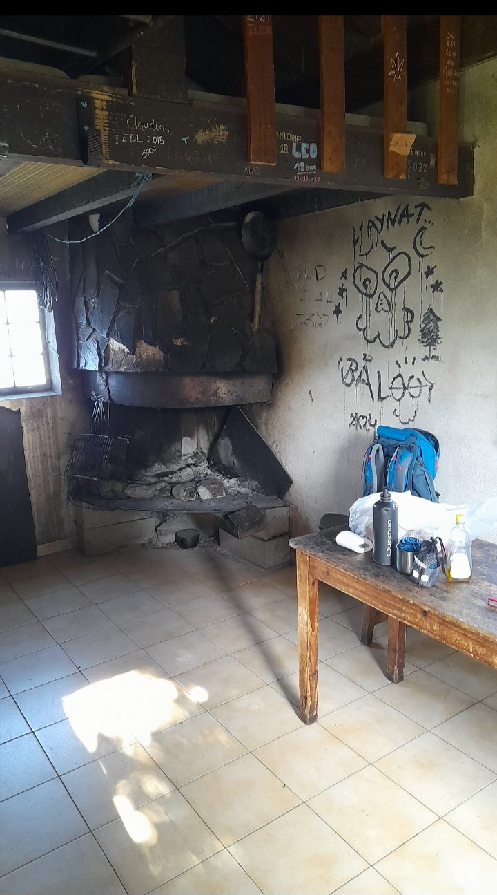Cabane des Carmilles