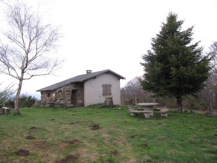 Cabane des Carmilles