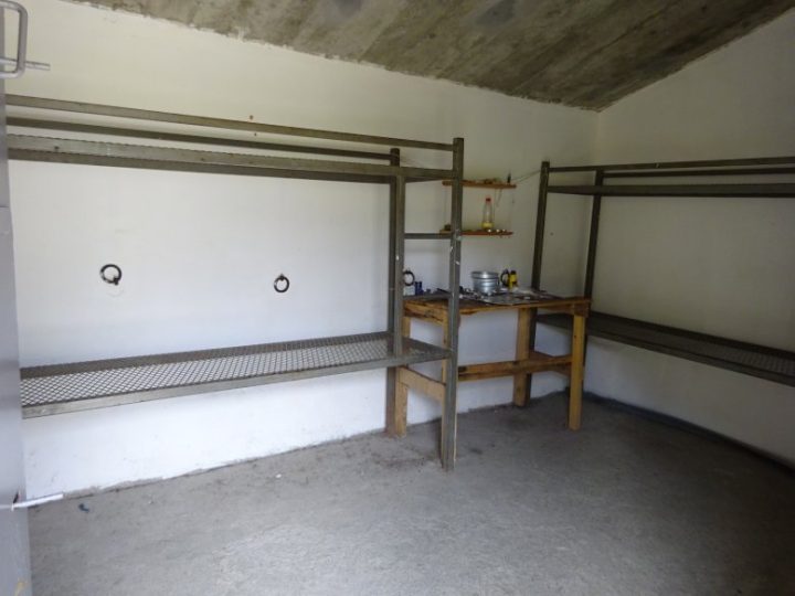 Cabane de Lourdes