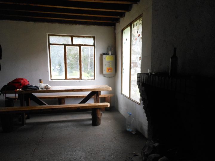 Refugio de Coronas / Pescadores