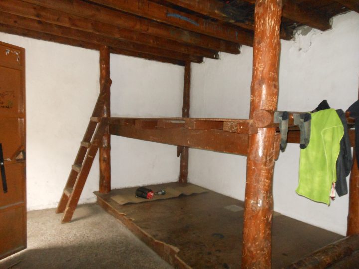 Refugio de Coronas / Pescadores