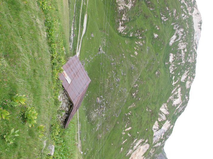 Cabane au-dessus de Caseblanche