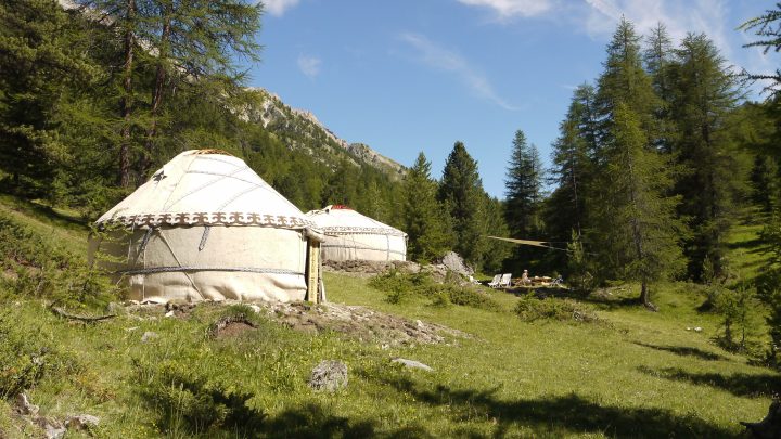 Refuge La Yourte des Ayes