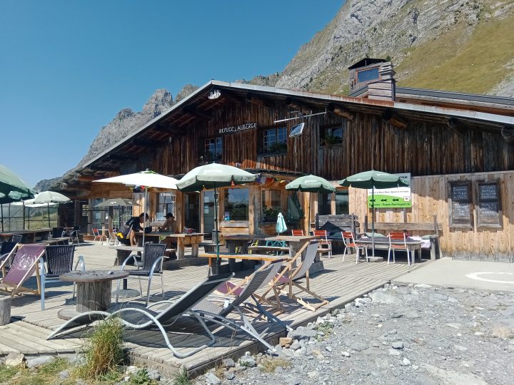 Refuge de l'Arpettaz