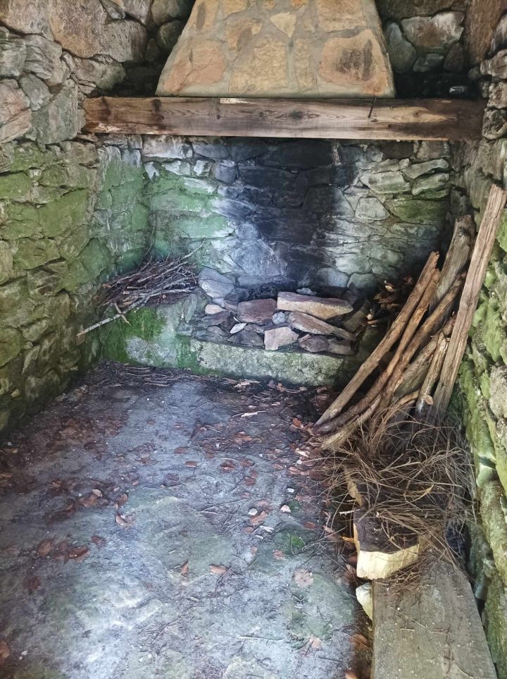 Cabane du Plo de Valbelle