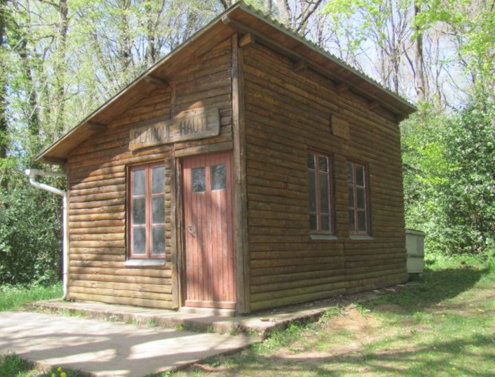 Cabane Planque Haute