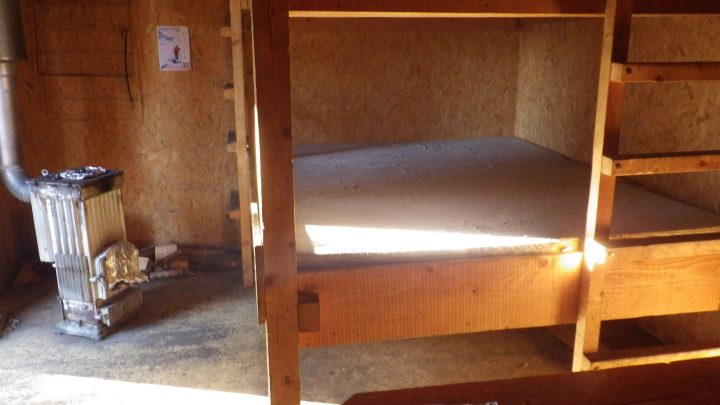 Cabane forestière du Poyet