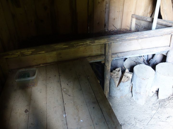 Cabane du Col de Porte