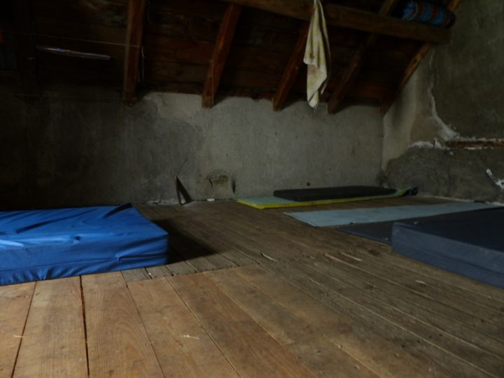 Cabane de l'Etang d'Araing