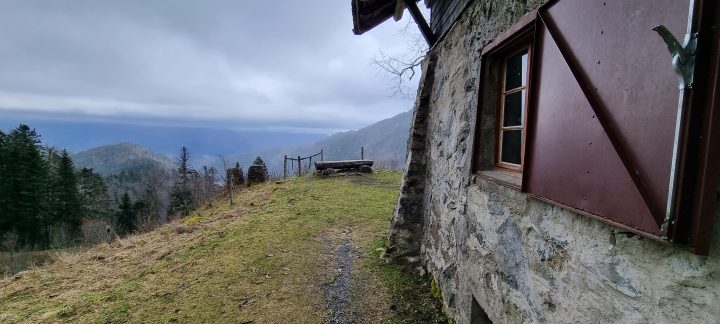 Cabane de Gazon Vert