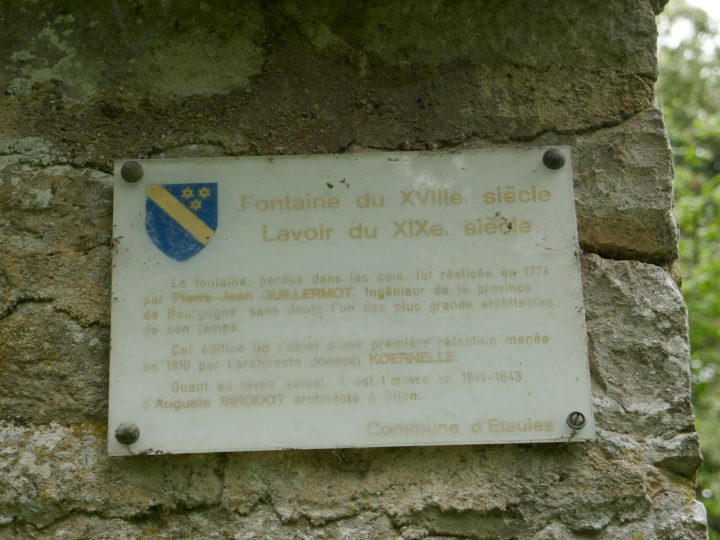 Lavoir et Fontaine d'Étaules