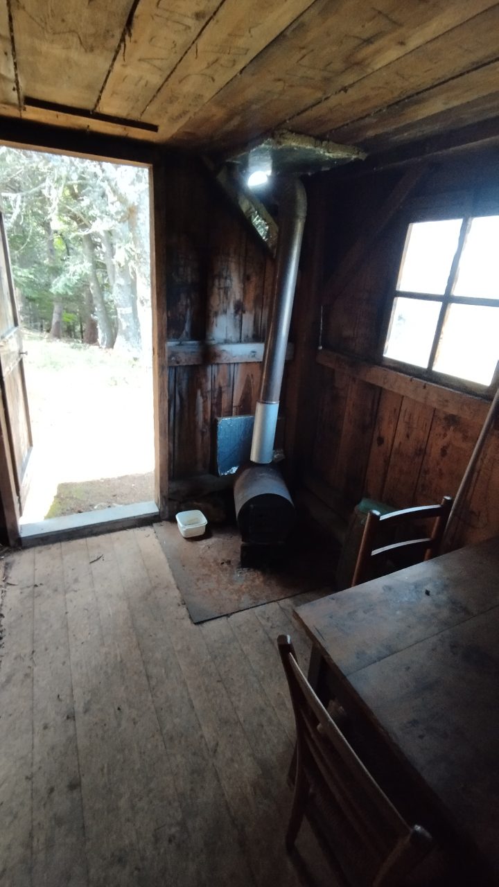 Deuxième cabane de Rima (?)